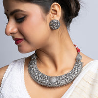 Exclusive Silver South Inspired Carving Hasuli Set