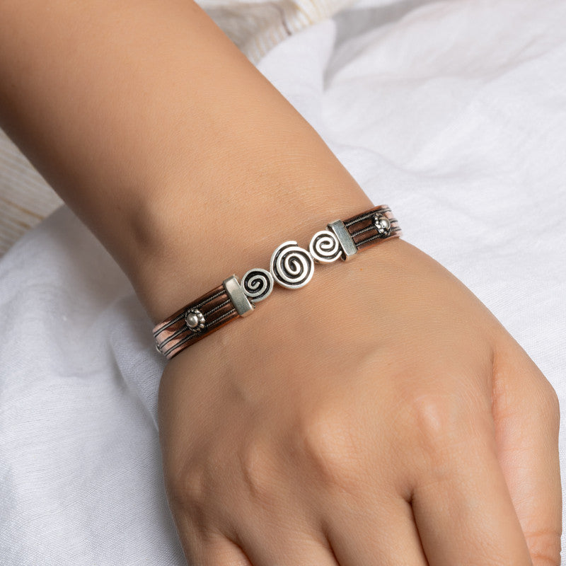 Silver Handmade Half Dome Pasha Design Press - On Bugadi 