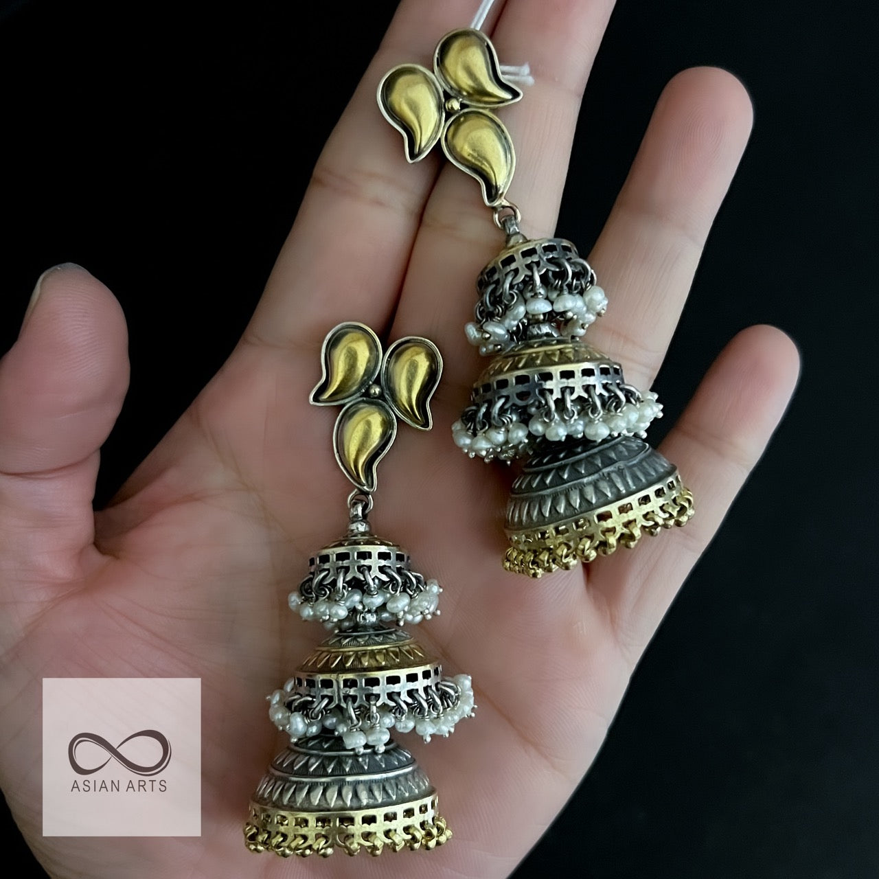 Asian hot sale earrings jhumka