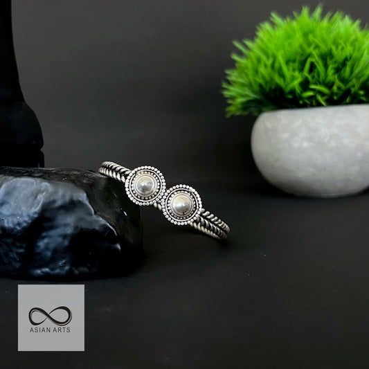 Full Silver Two-Line Twisted Dome Pasha Bangle