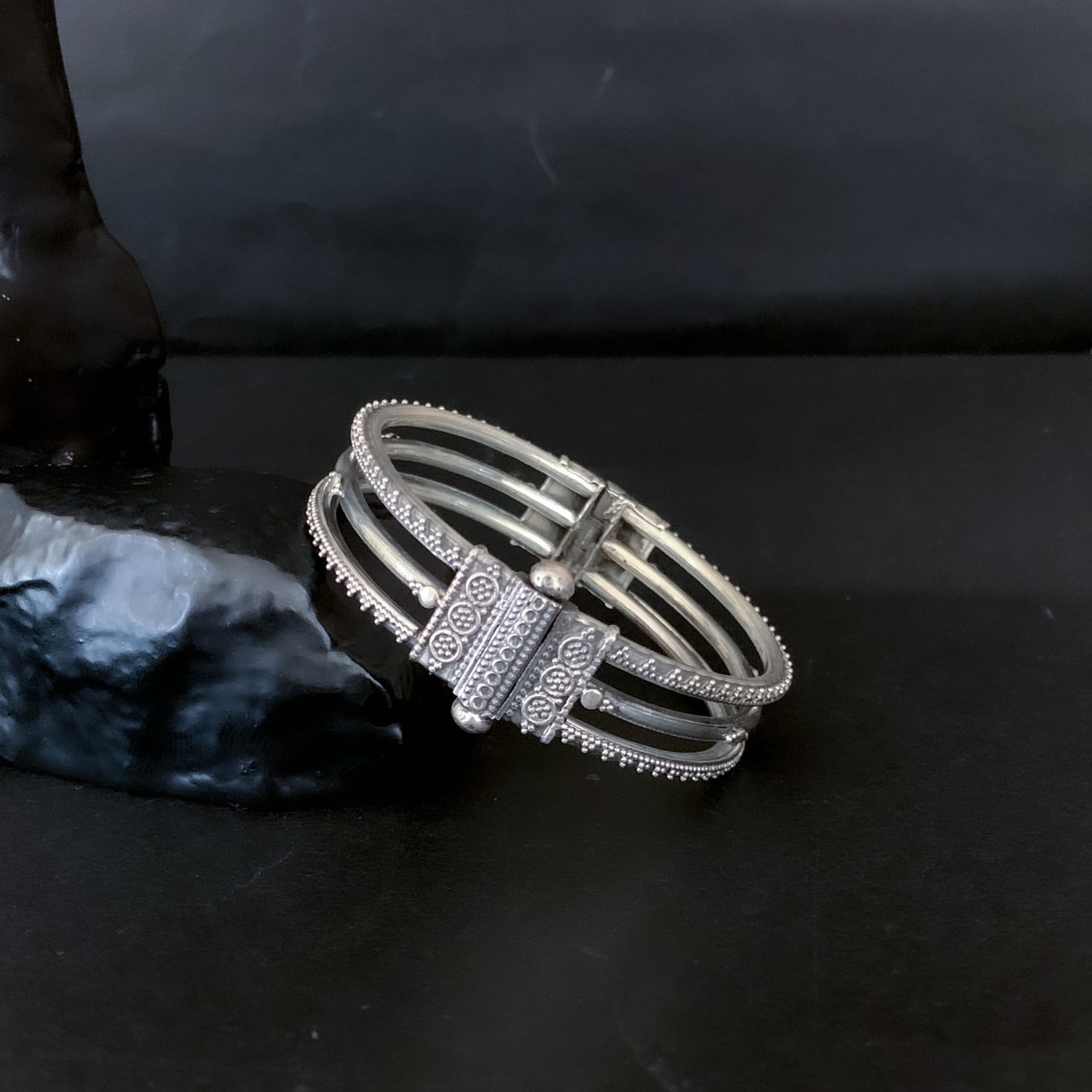 Openable Rawa silver bangle (3 layered)