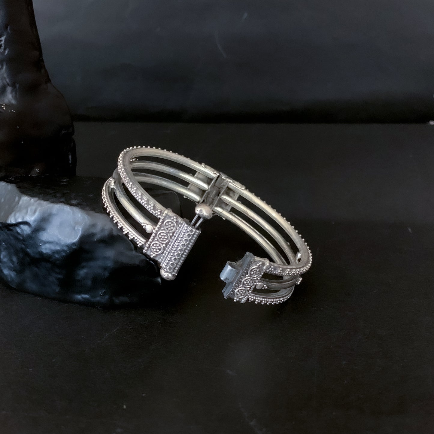 Openable Rawa silver bangle (3 layered)