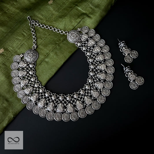 Silver Rajasthani Old-Look Necklace with Lakshmi Motif