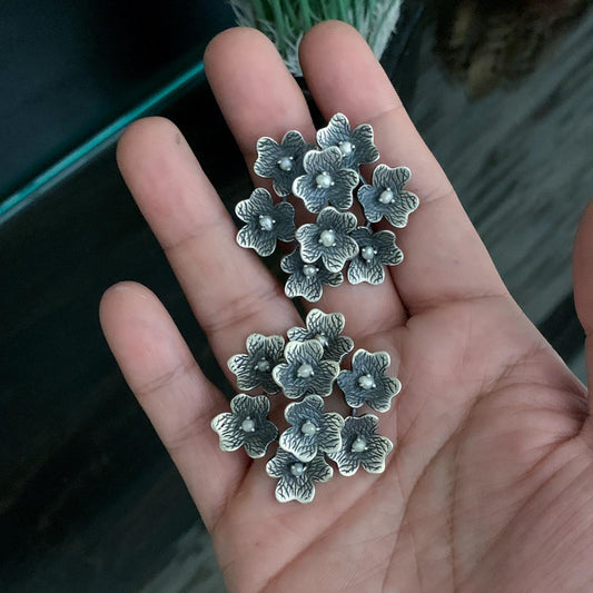 Silver Multi-Floral unique pashas