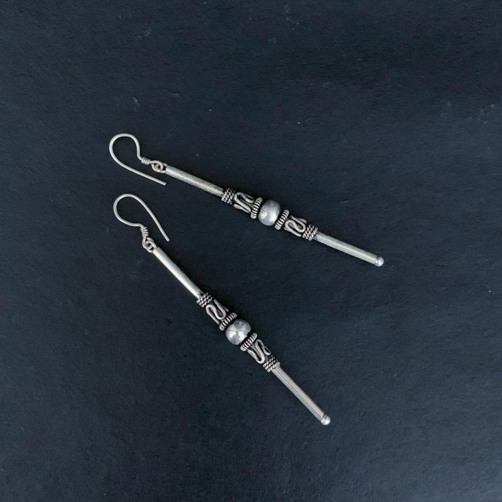Silver handmade stick earrings (Ver. 2)