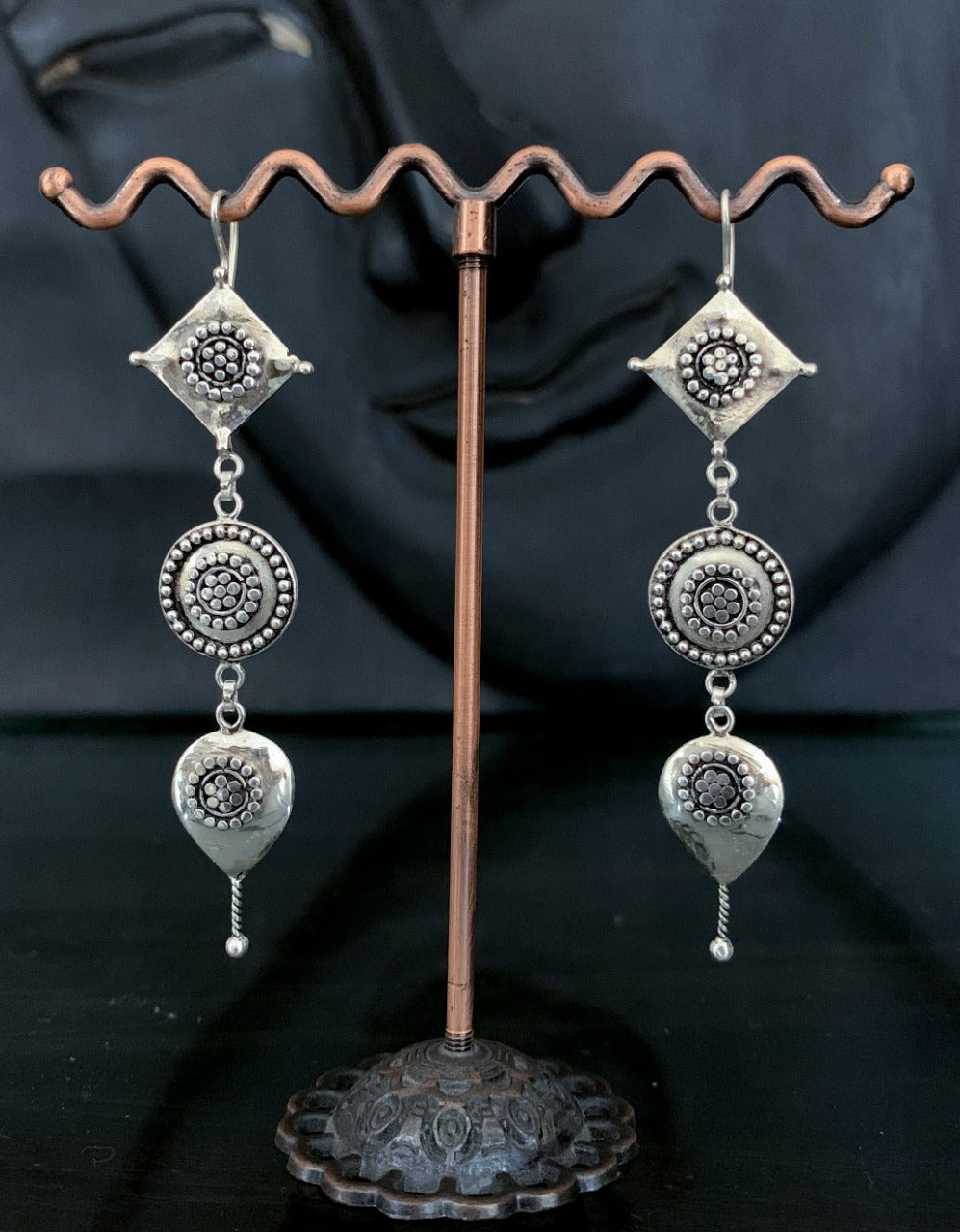 Handmade silver 3 layered rawa short-hook earrings