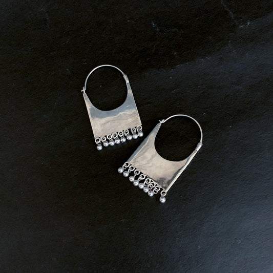 handmade silver hoop earrings (Ver.1)