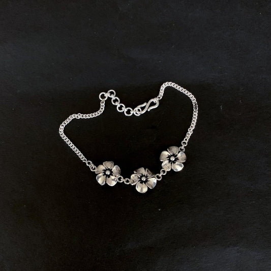 Silver casting flower bracelet